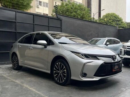 2022 Toyota Corolla XII (E210), серебристый, 1550000 рублей, вид 2