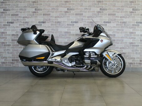 2023 Honda GL 1800 Gold Wing, чёрный, 2785000 рублей, вид 1