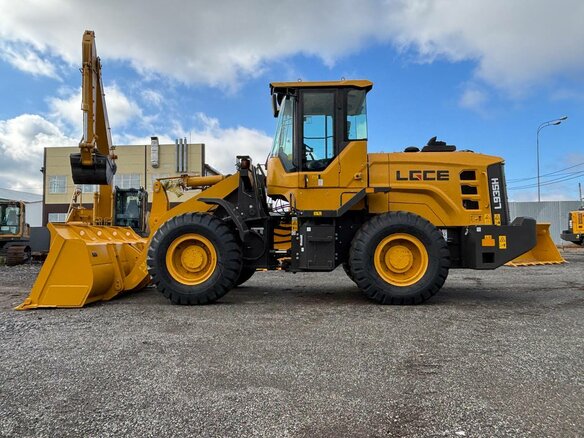 2025 LGCE L935H, жёлтый, 4900000 рублей - вид 5
