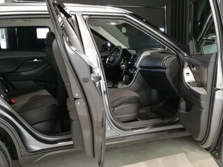 2025 Solaris HC, серый, 2940000 рублей, вид 4