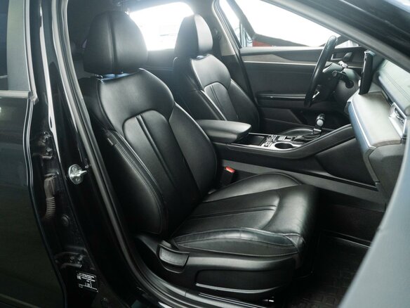 2020 Kia K5 III, чёрный - вид 6