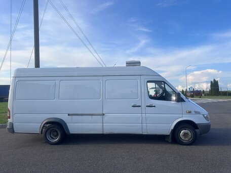 2002 Mercedes-Benz Sprinter, белый, 750000 рублей, вид 2