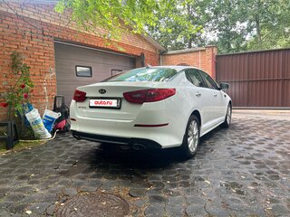 2015 Kia Optima III Рестайлинг, белый, 1350000 рублей, вид 2