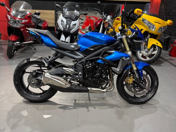2015 Triumph Street Triple, синий, 545000 рублей - вид 17