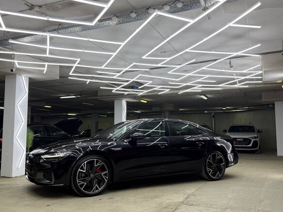2026 Audi A7 L 45 TFSI II (4K), чёрный, 6300000 рублей - вид 12