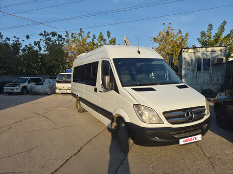 2013 Mercedes-Benz Sprinter, белый, 3100000 рублей, вид 2