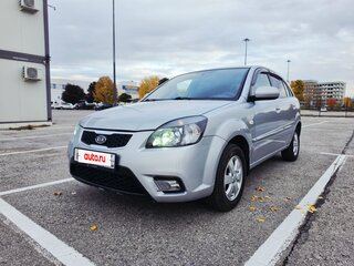 2011 Kia Rio II Рестайлинг, серебристый, 650000 рублей, вид 3