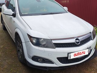 2010 Opel Astra GTC H Рестайлинг, белый, 450000 рублей, вид 2