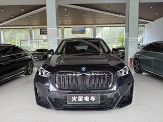 2024 BMW iX1 eDrive 25L, чёрный, 3090000 рублей, вид 2