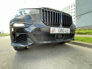 2020 BMW X7 40i I (G07), чёрный, 7000000 рублей, вид 4