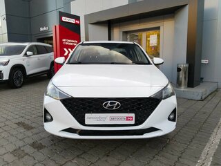 2022 Hyundai Solaris II Рестайлинг, белый, 1549088 рублей, вид 2
