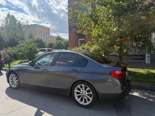 2016 BMW 3 серии 320i VI (F3x) Рестайлинг, серый, 1400000 рублей, вид 3