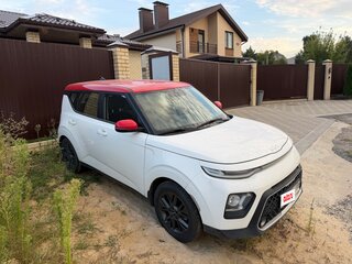 2021 Kia Soul III, белый, 2190000 рублей, вид 3