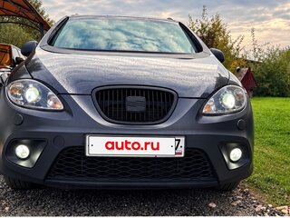 2009 SEAT Altea Freetrack I, серый, 650000 рублей, вид 1