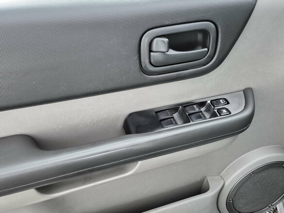 2006 Nissan X-Trail I Рестайлинг, серебристый - вид 12