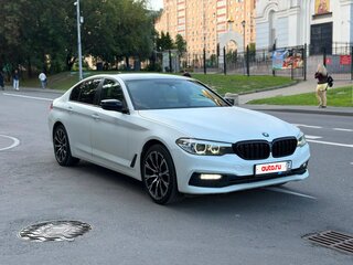 2020 BMW 5 серии 520d xDrive VII (G30/G31/G38), белый, 3590000 рублей, вид 4