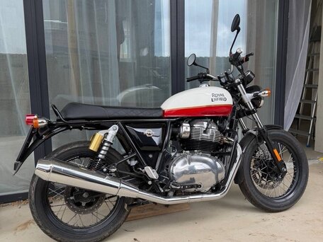2021 Royal Enfield Interceptor 650, белый, 490000 рублей, вид 2