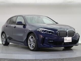 2022 BMW 1 серии 118i III (F40), синий, 1500000 рублей, вид 3