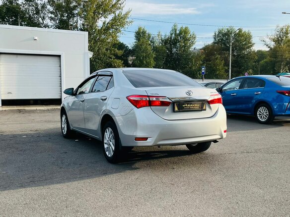 2014 Toyota Corolla XI (E160, E170, E180), серебристый - вид 8
