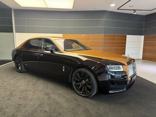 2021 Rolls-Royce Ghost Extended II (Series I), фиолетовый, 28000000 рублей, вид 3