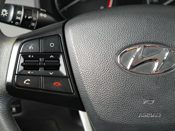 2017 Hyundai Creta I, коричневый, 1629000 рублей - вид 13