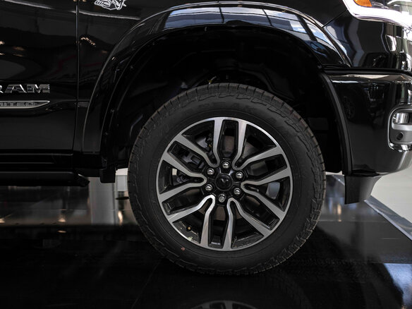 2026 Ram 1500 Crew Cab eTorque V Рестайлинг, чёрный, 11494964 рублей - вид 5