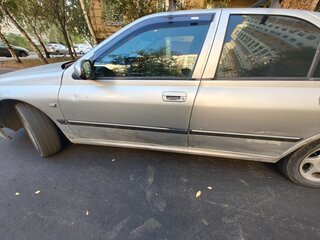 2001 Peugeot 406 I Рестайлинг, серебристый, 176000 рублей, вид 3
