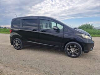 2010 Honda Freed I, чёрный, 1150000 рублей, вид 4