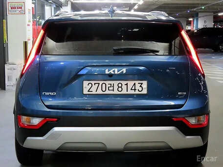 2022 Kia Niro II, синий, 1900000 рублей, вид 5