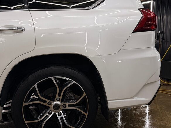 2017 Lexus LX 570 III Рестайлинг 2, белый, 11500000 рублей - вид 7