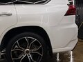 2017 Lexus LX 570 III Рестайлинг 2, белый, 11500000 рублей - вид 7