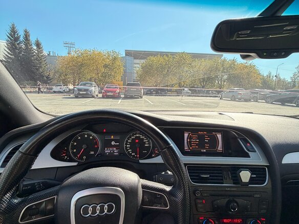 2011 Audi A4 IV (B8), серый, 1180000 рублей - вид 9