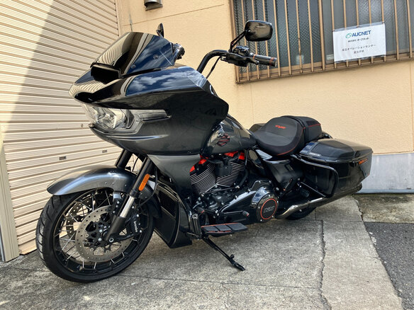 2025 Harley-Davidson CVO Road Glide, серый