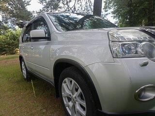 2011 Nissan X-Trail II Рестайлинг, серебристый, 1150000 рублей, вид 4