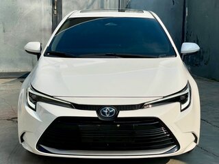 2022 Toyota Corolla Sporty XII (E210) Рестайлинг, белый, 1800000 рублей, вид 3