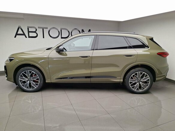 2025 Audi Q5 L III (GU), зелёный, 6500000 рублей - вид 1