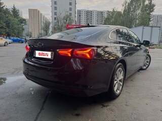 2020 Chevrolet Malibu IX Рестайлинг, чёрный, 2100000 рублей, вид 4