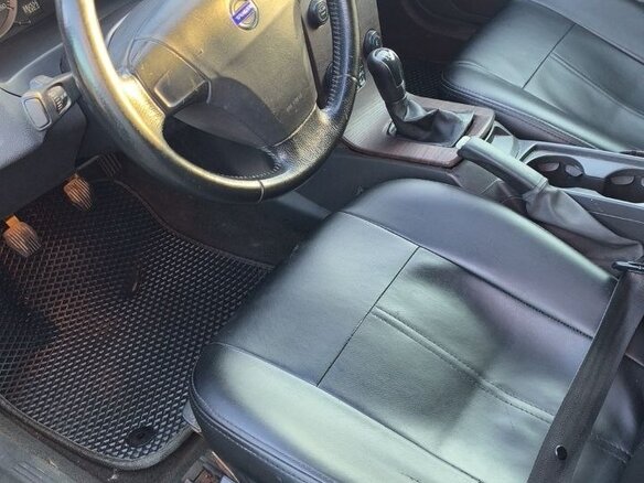 2006 Volvo S40 II, чёрный, 550000 рублей - вид 2