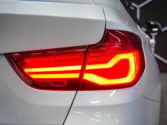 2020 BMW 3 серии 320i xDrive VI (F3x) Рестайлинг, белый - вид 20