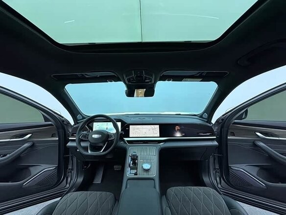 2025 Geely Monjaro I Рестайлинг, серый, 3594000 рублей - вид 34