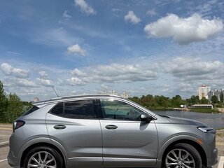 2023 Buick Encore GX I Рестайлинг, серебристый, 1860000 рублей, вид 2