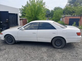 1997 Toyota Mark II VIII (X100), белый, 460000 рублей, вид 2