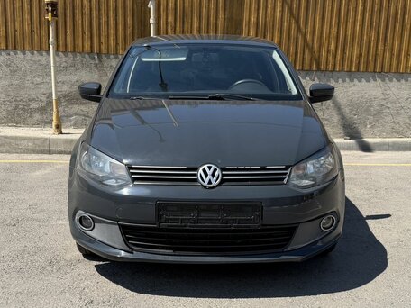 2011 Volkswagen Polo V, серый, 550000 рублей, вид 2