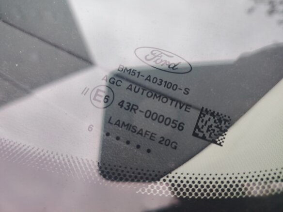 2016 Ford Focus III Рестайлинг, серебристый, 1200000 рублей - вид 23