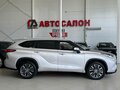 2026 Toyota Highlander IV (XU70), серебристый, 5090000 рублей - вид 7