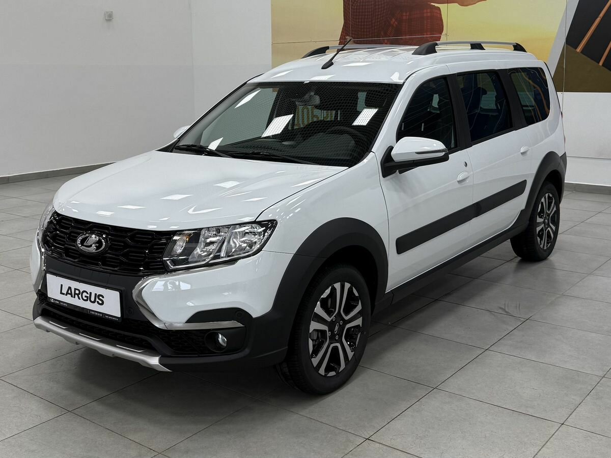 Открыть фотографии: Lada (ВАЗ) Largus I Рестайлинг