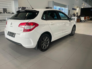 2011 Citroen C4 II, белый, 480000 рублей, вид 4