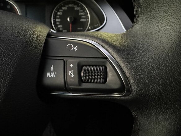 2014 Audi A4 IV (B8) Рестайлинг, чёрный, 1070000 рублей - вид 16