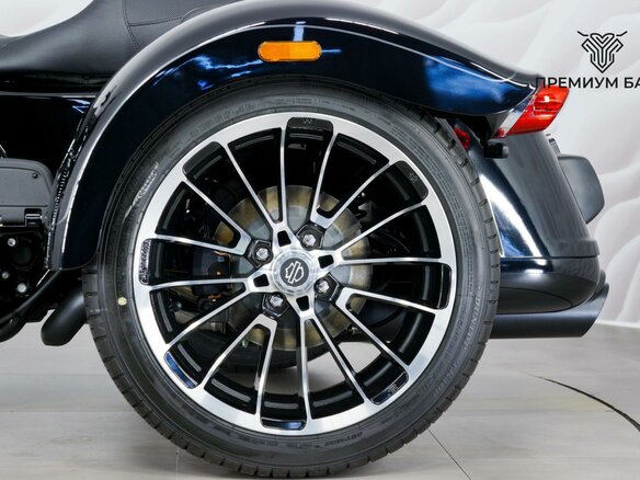 2024 Harley-Davidson Road Glide 3, чёрный, 4399000 рублей - вид 13