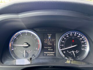 2014 Toyota Highlander III (XU50), белый, 2700000 рублей, вид 5